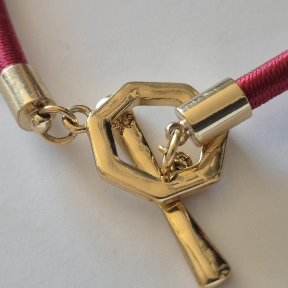 Brooks BROTHERS Gold and Red CORD  Necklace with Dangling Charms - Picture 7 of 9